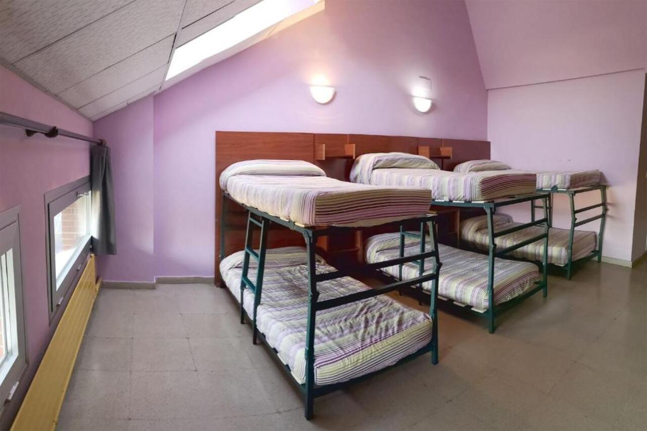 Residencia Albergue Jaca Esterno foto